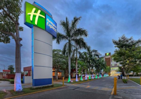 Отель Holiday Inn Express Villahermosa, an IHG Hotel  Сентро